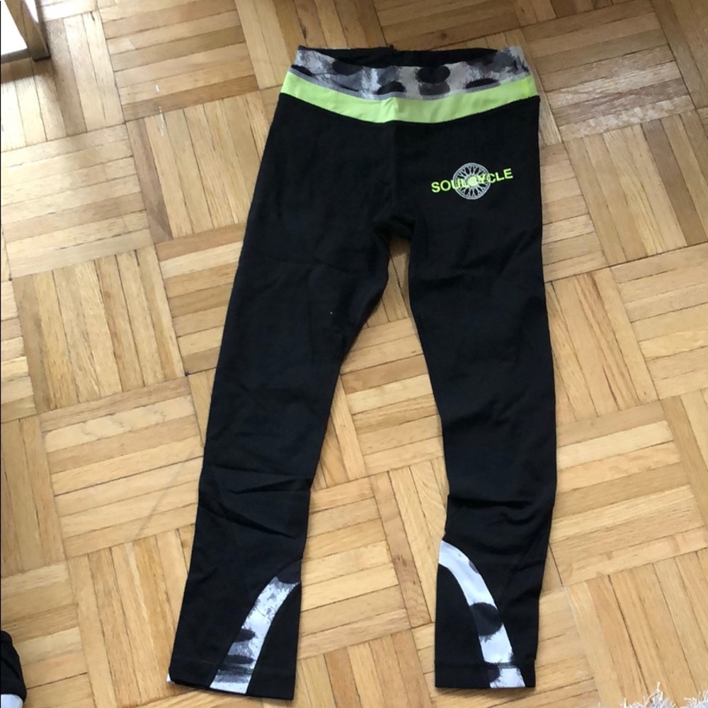 Lululemon x SoulCycle cropped legging